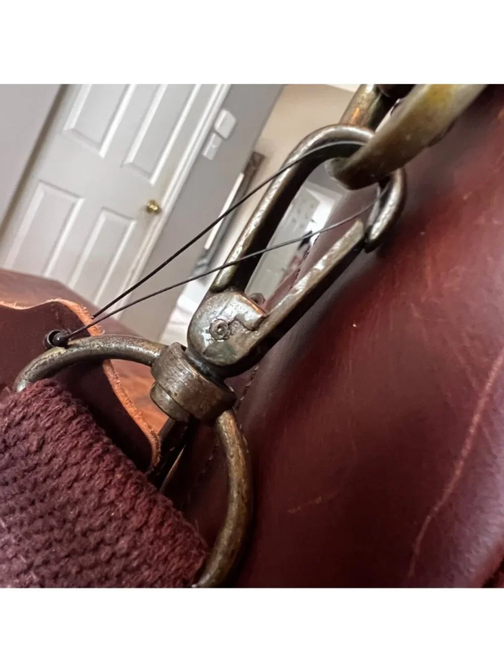 Wilson's Leather Cross Body Bag